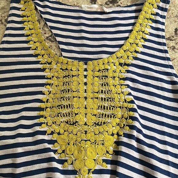 Le Sample Racer Back Striped Embroidered Top - Picture 2 of 4